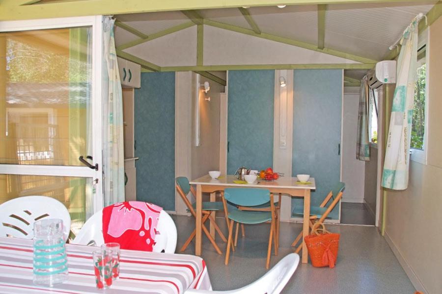 Camping Lou Cantaire 호텔 파이앙스 외부 사진