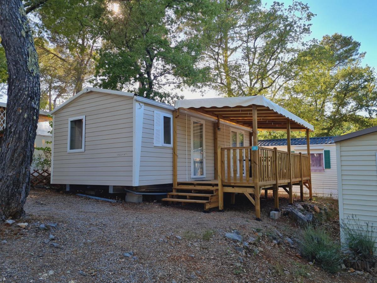 Camping Lou Cantaire 호텔 파이앙스 외부 사진