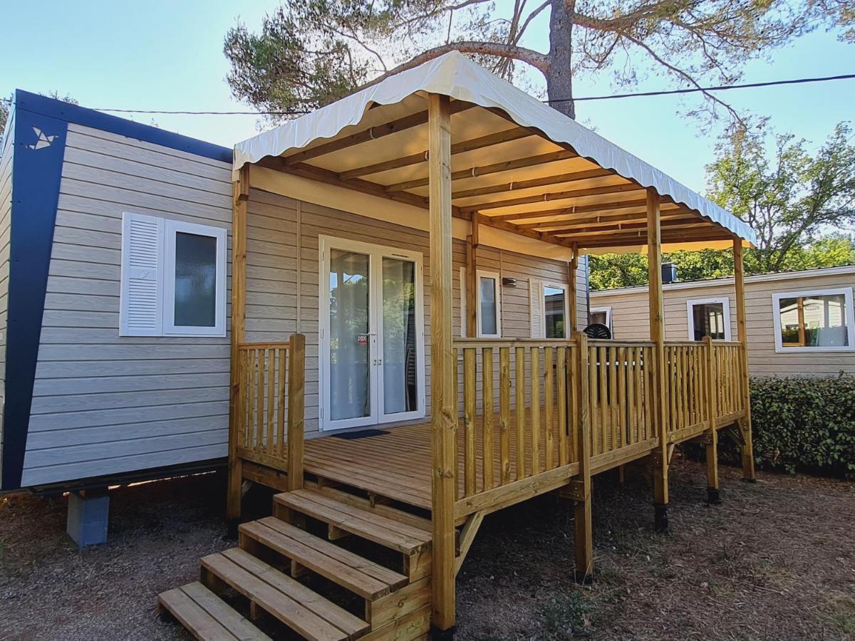 Camping Lou Cantaire 호텔 파이앙스 외부 사진